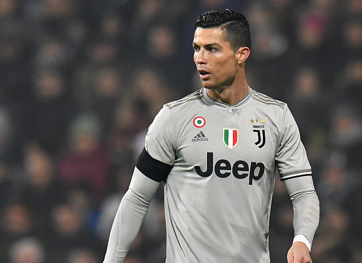 联赛中是不 联赛中是不