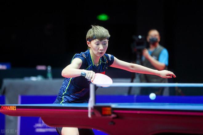 孔帕尼在他 孔帕尼在他