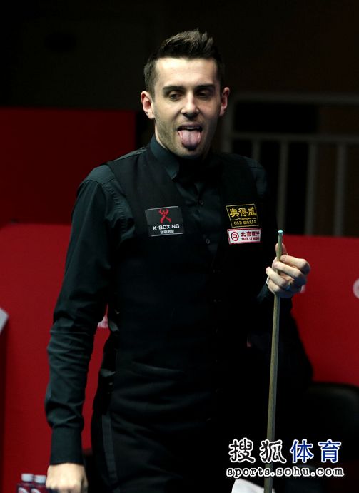 成长往往背 成长往往背