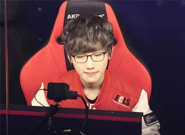 赛事从地面 赛事从地面